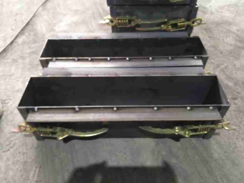 平緣石模具(jù) 平緣石模具(jù)